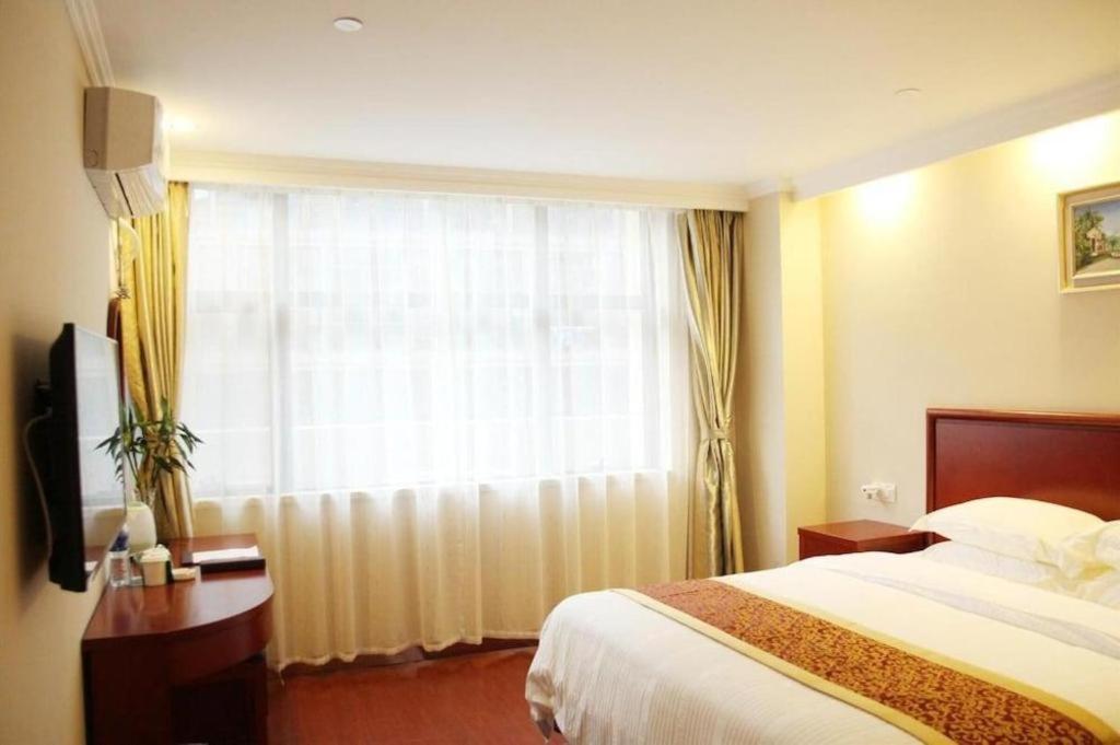 Greentree Inn Linyi Feixian Jianshe Road Express Hotel Ngoại thất bức ảnh