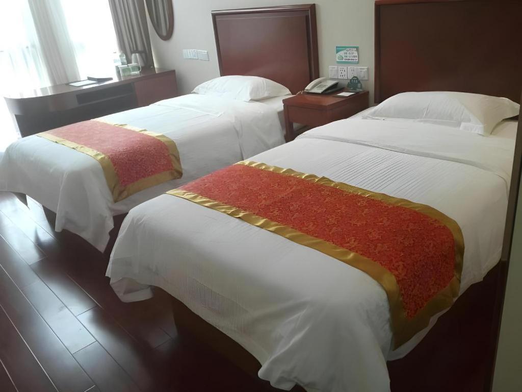 Greentree Inn Linyi Feixian Jianshe Road Express Hotel Ngoại thất bức ảnh
