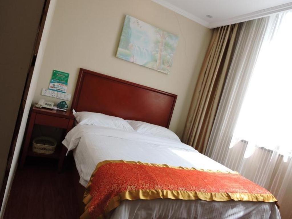 Greentree Inn Linyi Feixian Jianshe Road Express Hotel Ngoại thất bức ảnh