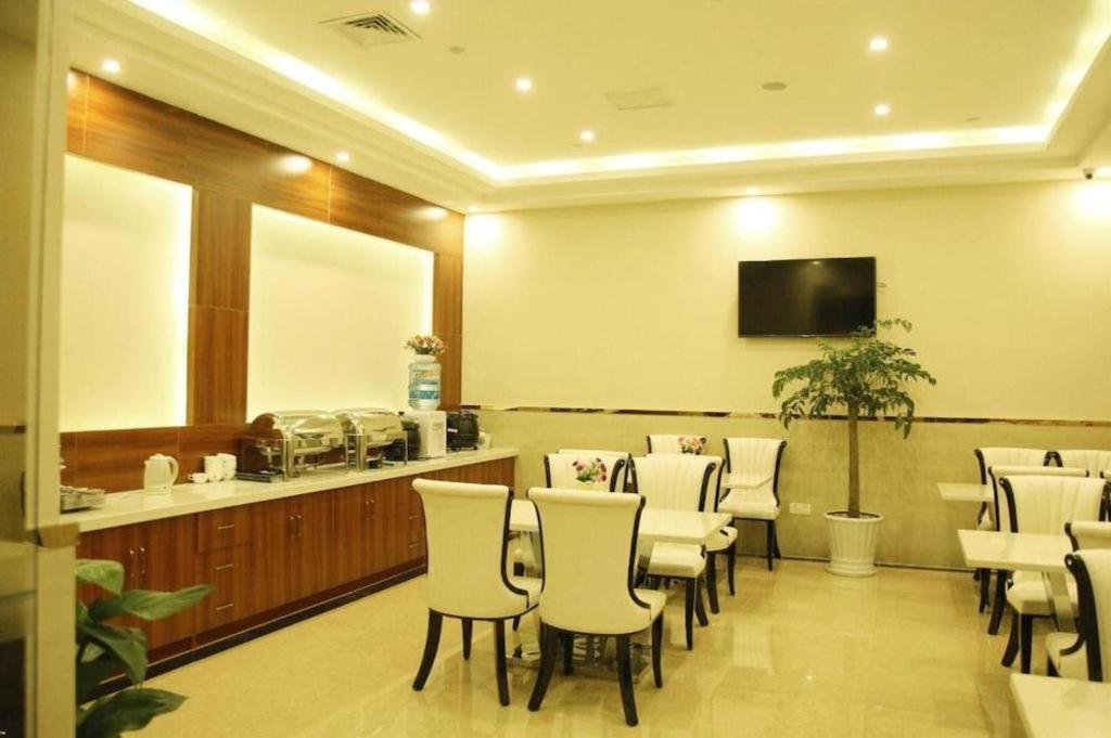 Greentree Inn Linyi Feixian Jianshe Road Express Hotel Ngoại thất bức ảnh