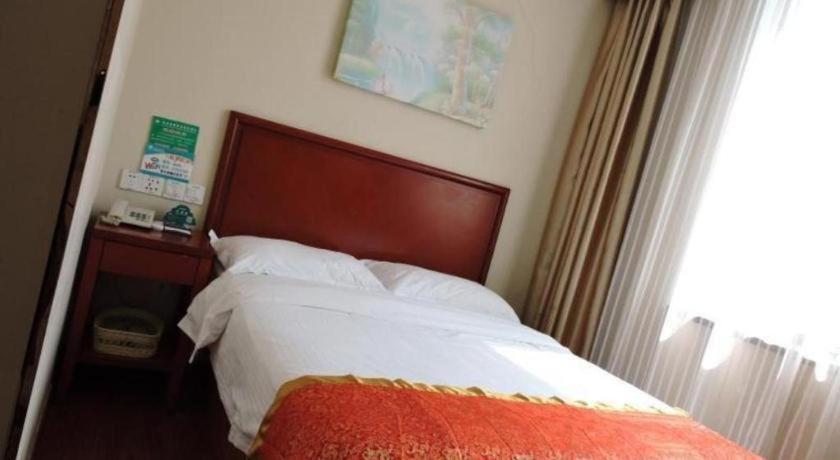 Greentree Inn Linyi Feixian Jianshe Road Express Hotel Ngoại thất bức ảnh