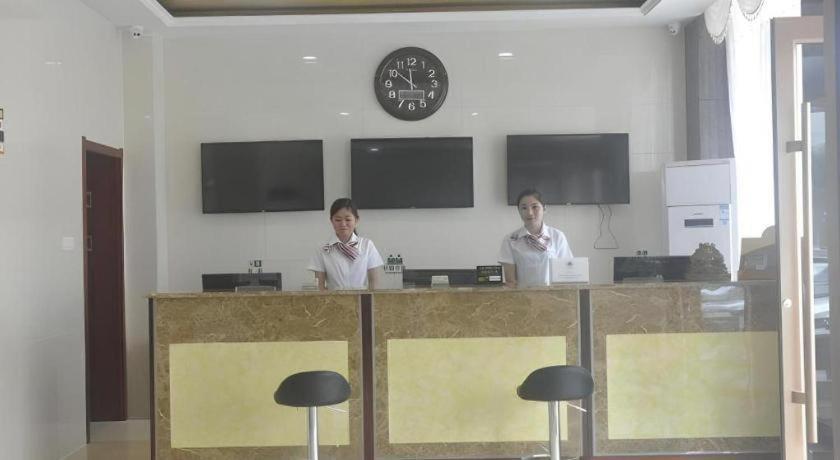 Greentree Inn Linyi Feixian Jianshe Road Express Hotel Ngoại thất bức ảnh